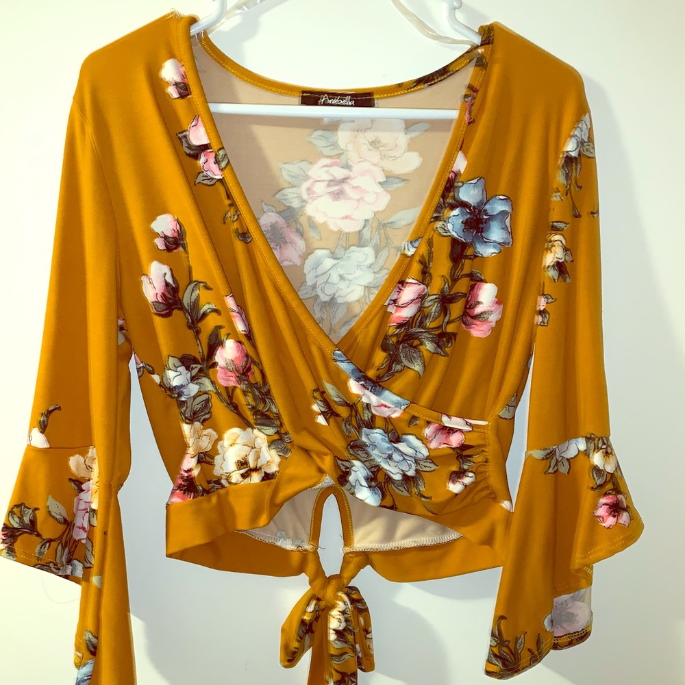 3/4 sleeve crop top